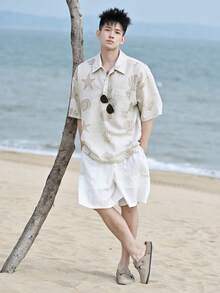DAZY 男士花卉印花短袖襯衫，夏季度假圖案T恤 - 彩色 - 查看 1