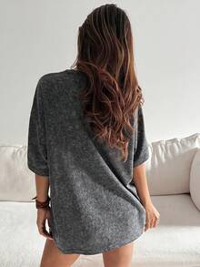 DAZY Women's Round Neck Short Sleeve Distressed Fabric Printed Loose Pullover Casual T-Shirt - Black - View 8