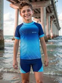 Set de 2 piezas de traje de baño para niños preadolescentes, azul marino + azul claro, estampado digital deportivo, tela de punto, camiseta de manga corta + pantalón de baño, estilo deportivo de moda, adecuado para nadar, vacaciones de verano, playa, piscina y otras ocasiones - Azul - Ver 8