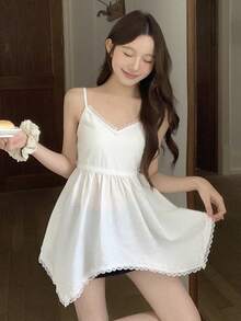 DAZY 女士蕾丝拼接不对称下摆吊带睡衣上衣，夏季 - 白色 - 查看 5