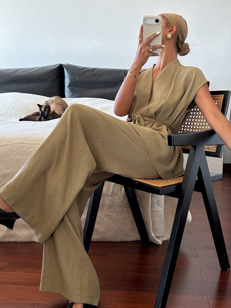 Women's V-Neck Short Sleeve Cinched Waist Blouse And Loose Straight Leg Pants 2 Pieces Casual Set Summer