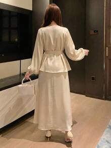DAZY Bộ váy không tay màu trơn thanh lịch dành cho nữ, kèm thắt lưng và áo sơ mi, set 2 món, thích hợp cho mùa xuân/hè, váy dự tiệc cưới cho nữ. - Màu be - Xem 2