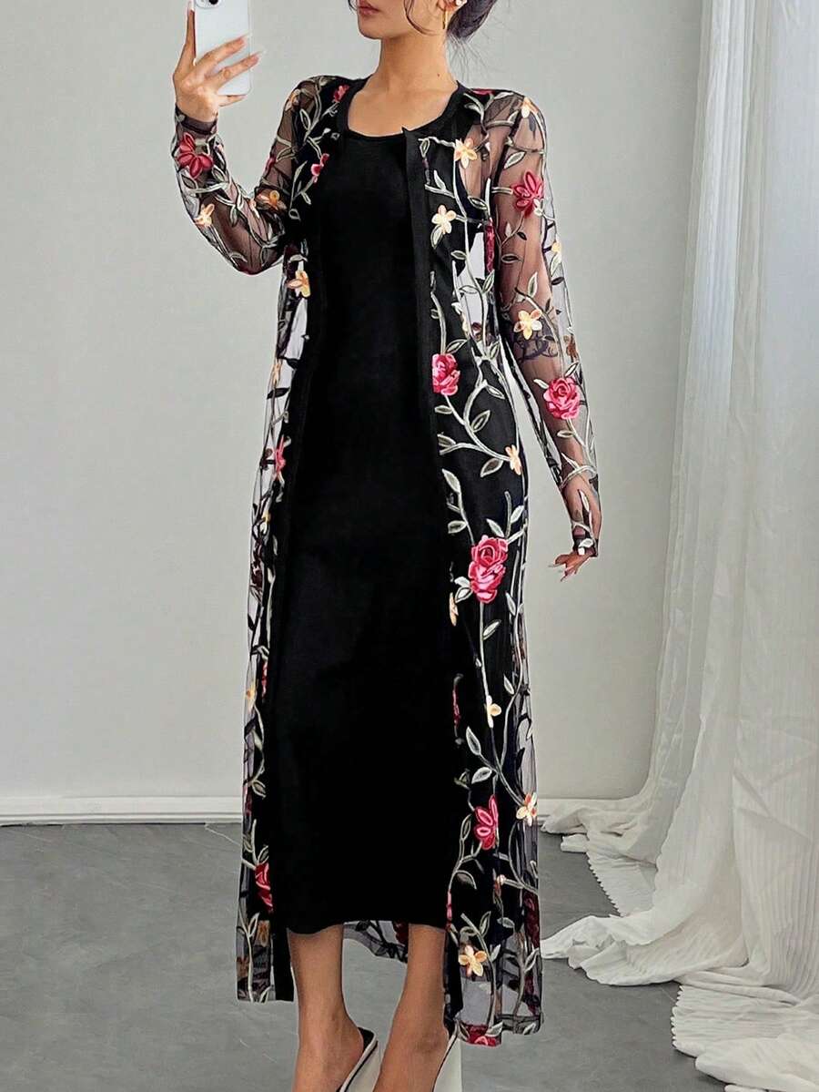 SHEIN LUNE 2 件套女士休闲蕾丝刺绣连衣裙套装
