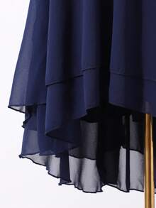 SHEIN 夏季优雅派对礼服，A字无袖露肩雪纺连衣裙，专为大女孩设计，采用不对称设计。完美适用于婚礼花童礼服、青少年选美比赛和派对。这款优雅的公主风连衣裙，采用挂脖领口和收腰设计，凸显优雅迷人的气质！深蓝色连衣裙、优雅蓝色连衣裙、前短后长蓝色连衣裙、舞会礼服、波西米亚风连衣裙 - 藍色 - 查看 9