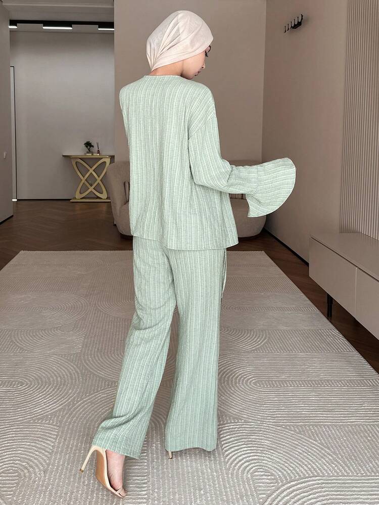 Women's Casual Textured Tie-Up Flare Sleeve Shirt And Flare Pants 2 Pieces Set, Spring/Summer