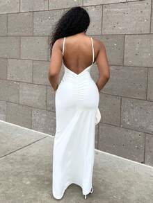 Alexandranx Sexy New Year's Eve Party V-neck Fold & Open Back Fishtail Dress - Putih - View 2