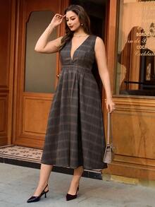 SHEIN Clasi 大码女式梭织常规款早春休闲舒适收腰棕色无袖连体裤连衣裙 - 彩色 - 查看 4