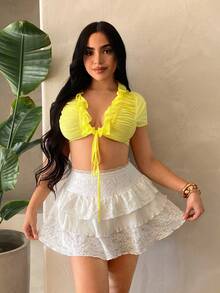 SHEIN SXY Women's Chic Yellow Summer Vacation Top Minimalist Solid Deep V-Neck Ruffle Drawstring Tie Cropped Blouse Ruched Crop Top - Light Yellow - View 5
