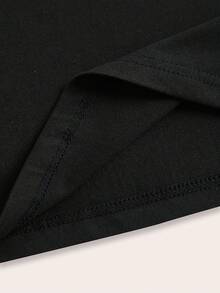 EMERY ROSE 温暖舒缓风格小女孩手捧猫咪印花休闲加大码T恤 - 黑色 - 查看 4