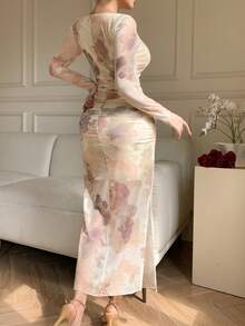 DAZY 春夏花卉印花大花性感音樂節情人節婚禮宴會派對優雅通勤收腰修身魚尾網紗透視長袖女款中長洋裝 - 杏色 - 查看 3
