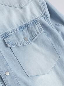 Manfinity Homme Áo sơ mi denim xanh rách dáng casual cho nam, có túi, phong cách đường phố. - Rửa nhẹ - Xem 6
