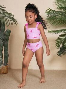 SHEIN 两件套女童几何图案针织泳衣上衣和短裤套装 - 粉色 - 查看 4