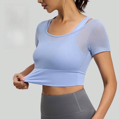 Sostén Deportivo para Mujer con Copas Integradas – Top Crop de Manga Corta, Malla Transpirable y Tela Elástica de Alto Rendimiento, Ideal para Yoga, Gimnasio o Entrenamiento Diario (Colores Neutros y Pastel)