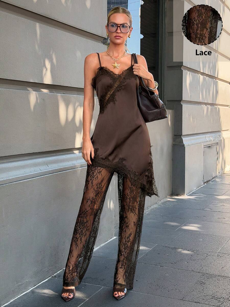 Siren Gaze Conjunto de 2 piezas de top de tirantes con parches de encaje y pantalones de encaje para mujer - Marrón - Ver 1