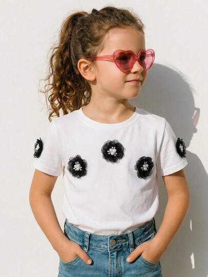 SHEIN Young Girl Solid Color Round Neck 3D Floral Casual T-Shirt