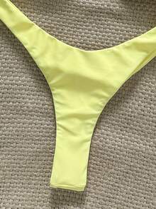 Swim Mod Conjunto de bikini sexy con tirantes finos, decoración de estrella de mar y unicolor para mujer, verano - Amarillo - Ver 6