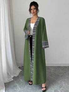 Yasmyna Women's Patchwork Print Long Sleeve Loose Arabic Abaya - Green - View 6