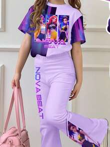 淡紫色撞色设计，时尚个性化韩流卡通女孩肖像及星星印花，少女休闲简约舒适圆领宽松短袖T恤搭配喇叭裤套装，适合春夏日常穿着、街头风、外出、居家、度假。 - 彩色 - 查看 3