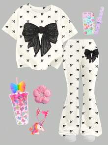 SHEIN Bộ đồ cho bé gái gồm 1 áo thun lưới đính sequin thắt nơ phía trước và 1 quần ống loe. - Nhiều màu - Xem 2