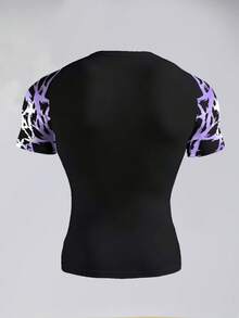 Manfinity Sport Polished Men's Gothic Style Printed Slim Fit Athletic T-Shirt - Multicolor - View 3