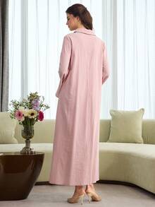 Al Najma Elegantes langärmliges Kleid mit Paillettenkragen in Pink - Pink - Übersicht 7