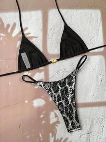 Swim Chiccia Bộ bikini hai mảnh thời trang đi biển năm 2026 dành cho nữ, họa tiết da báo phối màu dễ thương, trang trí vỏ sò kim loại, kiểu buộc dây cổ yếm hở lưng, dây mảnh, thích hợp cho kỳ nghỉ hè ở bãi biển và tiệc đêm trên bãi biển. - Nhiều màu - Xem 2