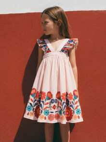 SHEIN Young Girl Ditsy Floral V-Neck Ruffle Hem Casual Dress - Apricot - View 4