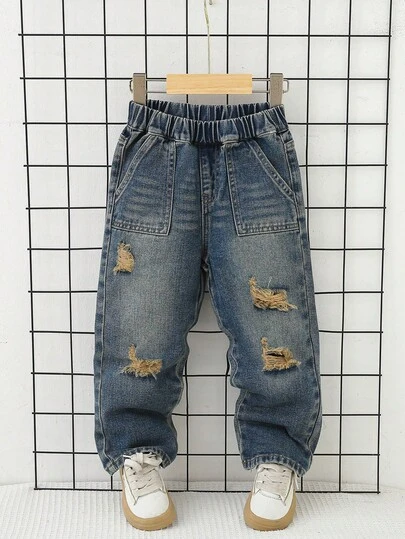 Quần jeans denim bạc màu rách rưới kiểu vintage thời trang mới Xuân/Hè 2026 với họa tiết râu mèo dành cho bé trai, dáng rộng với thiết kế eo chun, thoải mái và dễ mặc, phù hợp cho các hoạt động thường ngày, ngoài trời, du lịch, gia đình, tiệc tùng và các dịp khác khi kết hợp với áo thun hoặc áo sơ mi đơn giản.
