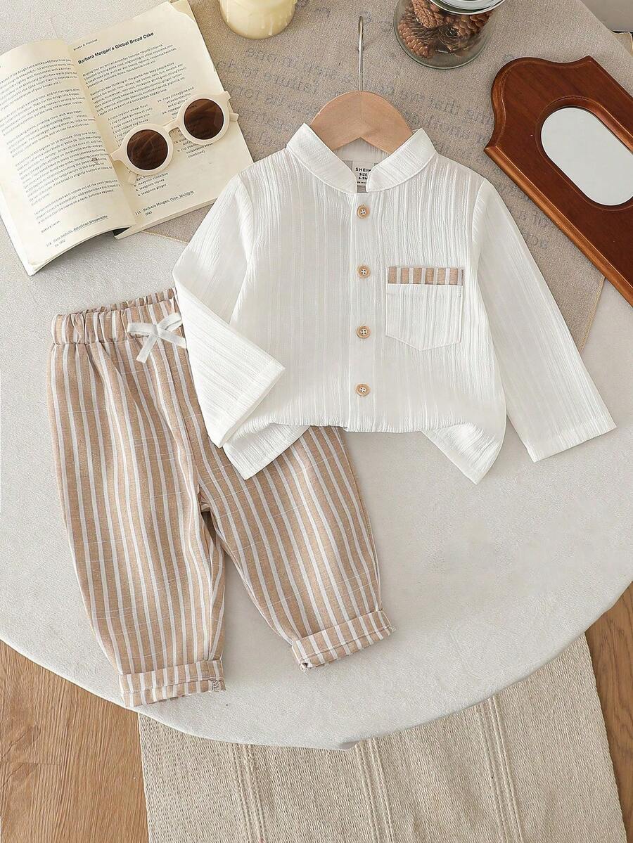 SHEIN Vintaside Kids 男婴两件套短袖衬衫，带纽扣和口袋，T恤上衣搭配松紧腰短裤，休闲复古宽松舒适套装，夏季新品 - 彩色 - 查看 1