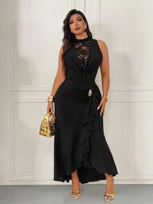 Femmeverse Plus Size Women's Sexy Lace Patchwork, Ruffle Collar, Solid Color Bodysuit - Black - View 5
