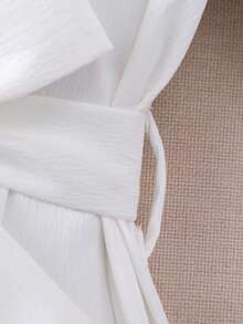 SHEIN Váy tay bồng in hoa cài nút cho bé gái kèm thắt lưng - trắng - Xem 9