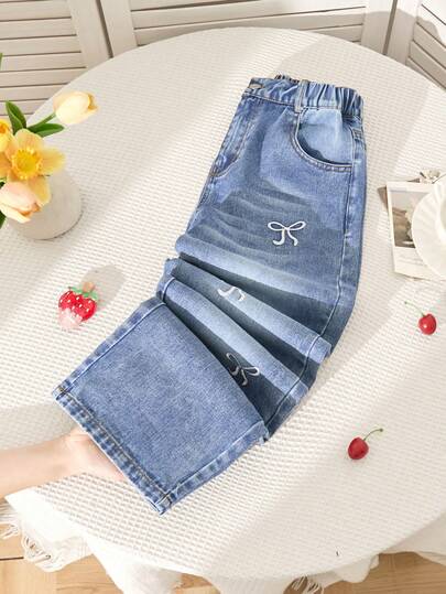 SHEIN Tween Girls Y2K Style Jeans - Vintage Light Wash Denim, Butterfly Embroidery, Relaxed Straight Leg Fit, Soft & Comfortable Fabric, Streetwear, Loose Y2K Wide Leg Jeans, Patterned Jeans, New Arrival For Summer