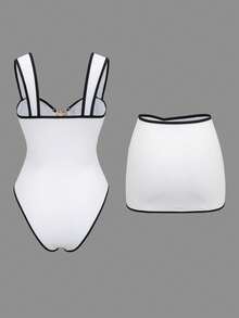 Swim Oasis 夏季沙滩女士度假纯色黑白拼接连体泳衣，高开衩设计，显瘦塑形，金色点缀性感吊带裙两件套 - 黑與白 - 查看 2