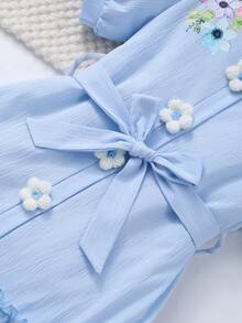 SHEIN Vestido con estampado floral, cuello, manga abullonada, parte delantera abierta y cinturón para niñas - Azul - Ver 5