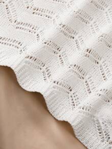 Franclia New Summer Beach Vacation Chic Sexy Lady Design Hollow Spaghetti Strap Beaded Dress, Deep V-Neck, Party Style, Elegant Bohemian Minimalist High-End Elegant Sexy Slim Fit Women Knit Dress - White - View 4