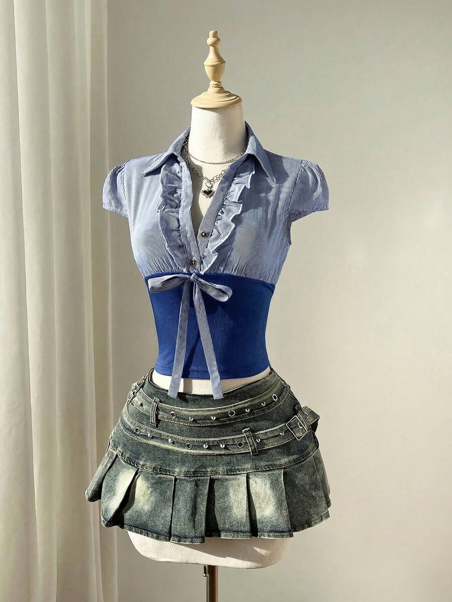 Elamini 女士黑白条纹拼接下摆纽扣荷叶领短袖修身衬衫，性感复古欧美风 - 彩色 - 查看 1