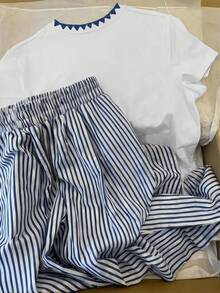 Resyla 女士休闲印花T恤和条纹裤两件套，夏季 - 白色 - 查看 2