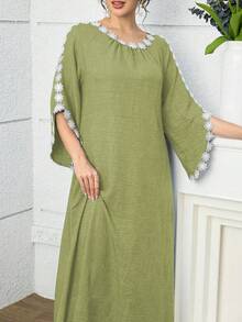Al Najma Women's Elegant Floral Patchwork Water-Soluble Lace Arabic Style Dress - Green - View 4