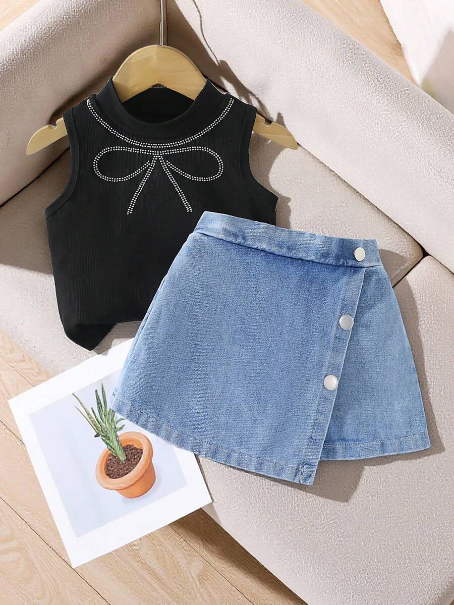 SHEIN Girls Casual Cute Outfit, Ribbed Turtleneck Vest With Rhinestone Bow + Denim Skort, Girls Spring/Summer Stylish Set - Black - View 1