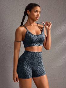 Powerista 女士极简时尚运动文胸短裤套装，休闲日常穿着运动服健身套装，包含短裤和上衣，运动短裤套装，女士二合一健身套装，女士健身服，女士运动服套装，女士运动短裤套装 - 深灰色 - 查看 9