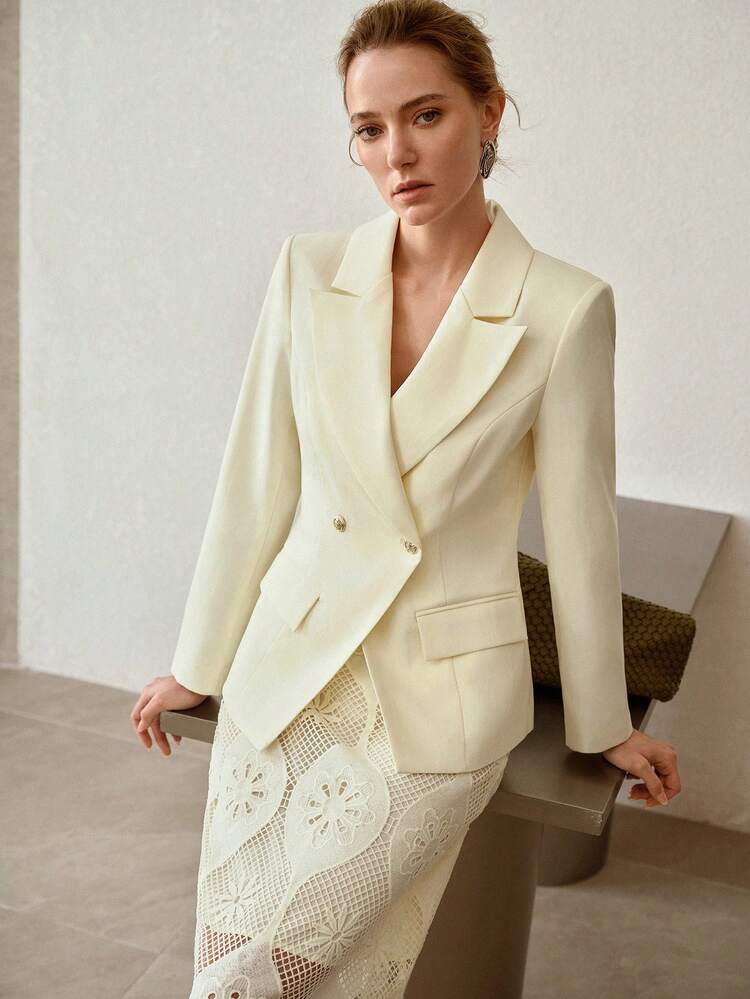 STRUCTURED DOUBLE BREASTED LAPEL COLLAR BLAZER