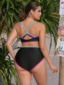 Swim SPRTY 2026新款大码女式时尚比基尼套装，V领镂空前片，时尚性感撞色设计，沙滩度假冲浪运动修身两件套 - 黑色 - 查看 2