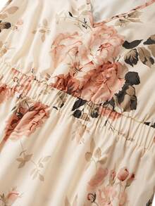 GlowEve CURVE 大码优雅时尚V领印花弹力腰A字无袖连衣裙，适合春夏穿着 - 杏色 - 查看 4