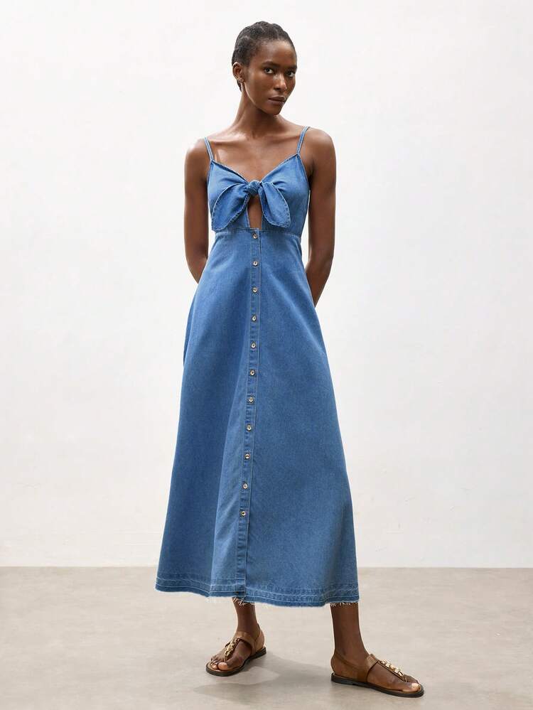SHEIN Maija Women's Light Blue Denim Dress, Spaghetti Strap Maxi Dress, Summer Vacation Style Dress, Bow Tie. Bow Dress, Tie Front Denim Dress
