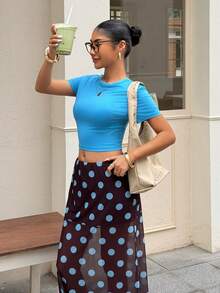 Muchica 女士夏季休闲纯色修身短款T恤和波点印花半身裙两件套 - 彩色 - 查看 3