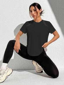 Easithlete Easithlete 迷彩印花撞色字母带交叉露背运动背心健身背心健身房女式衬衫 - 黑色 - 查看 4