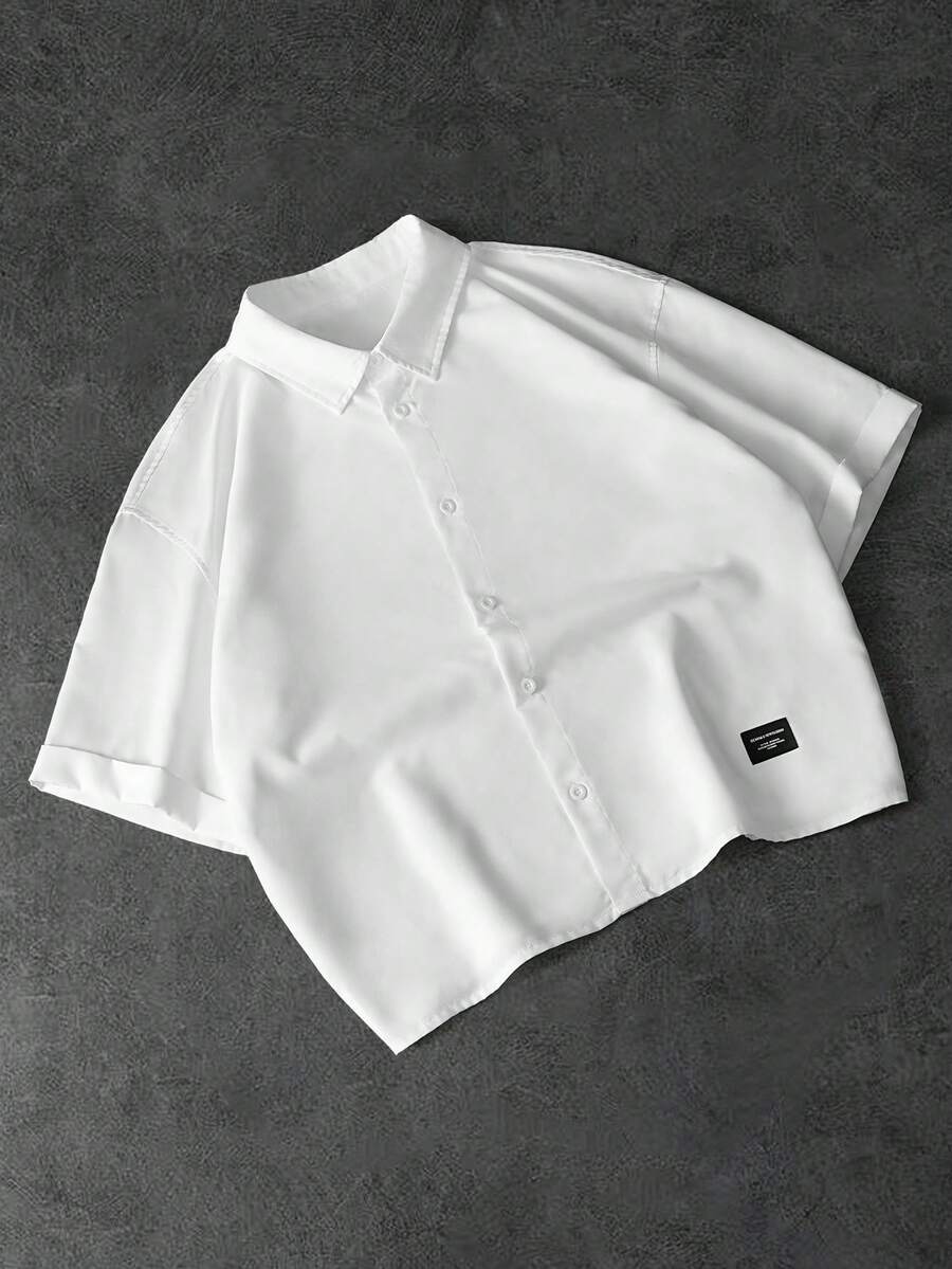 PAVTROS 男士宽松落肩短袖休闲衬衫，带贴布装饰；男士白色短款衬衫；男士白色纽扣短款衬衫；男士短款衬衫；宽松衬衫；男士全白短袖沙滩衬衫 - 白色 - 查看 1