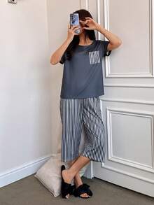 SHEIN Women's Casual Leopard Print Pocket Round Neck Short Sleeve Capri Pants 2 Pieces Pajama Set - Multicolor - View 5