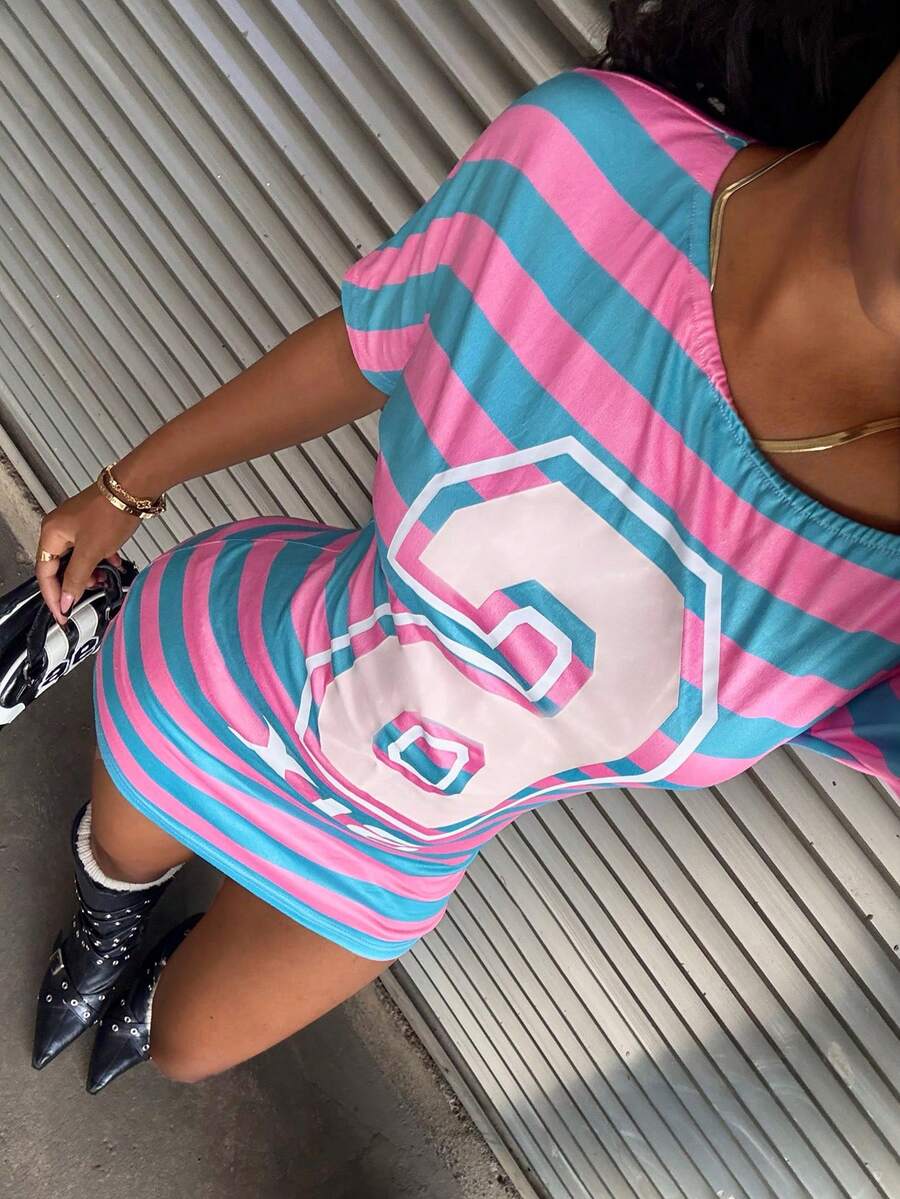 StreetHx 女士字母数字印花修身不对称肩部迷你连衣裙，适合约会和外出穿着 - 彩色 - 查看 1