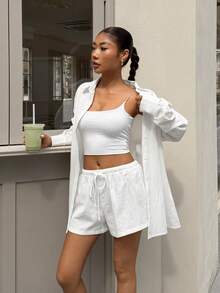 Muchica Damen Sommer Lässig einfarbiges rückenloses Bindeshirt und Shorts 2-teiliges Set - Weiss - Übersicht 2